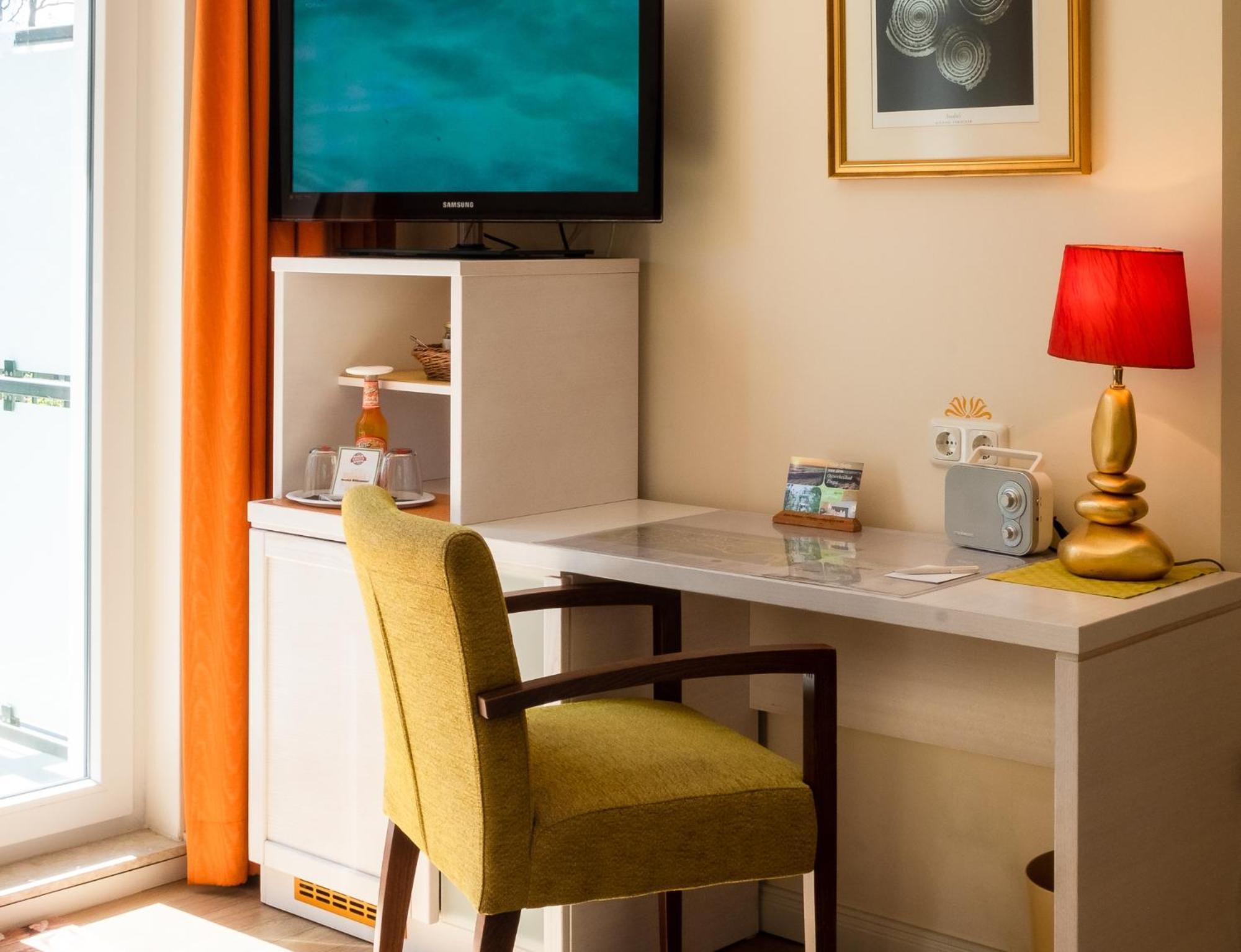 Hotel Garni Inselparadies ツィングシュト エクステリア 写真